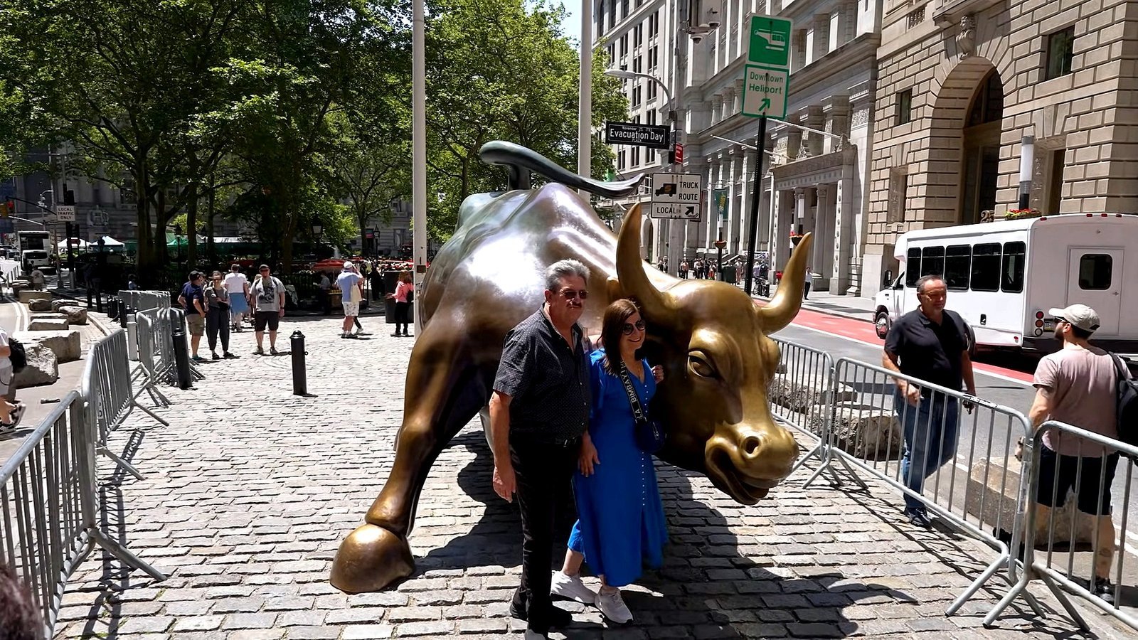 New York City Charging Bull (Financial District) (Image-11)
