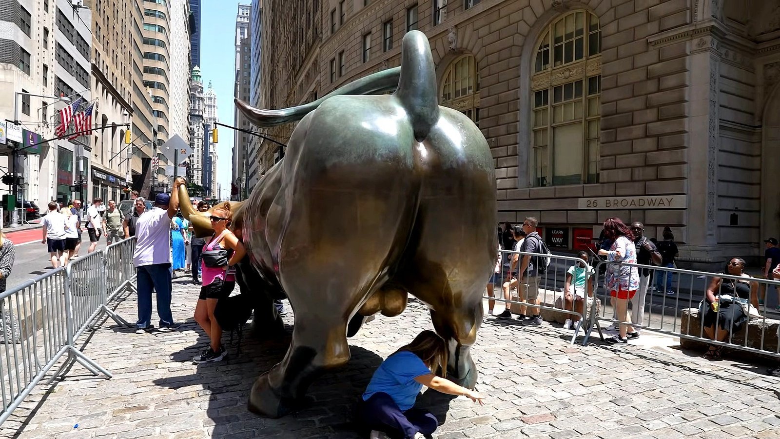 New York City Charging Bull (Financial District) (Image-3)